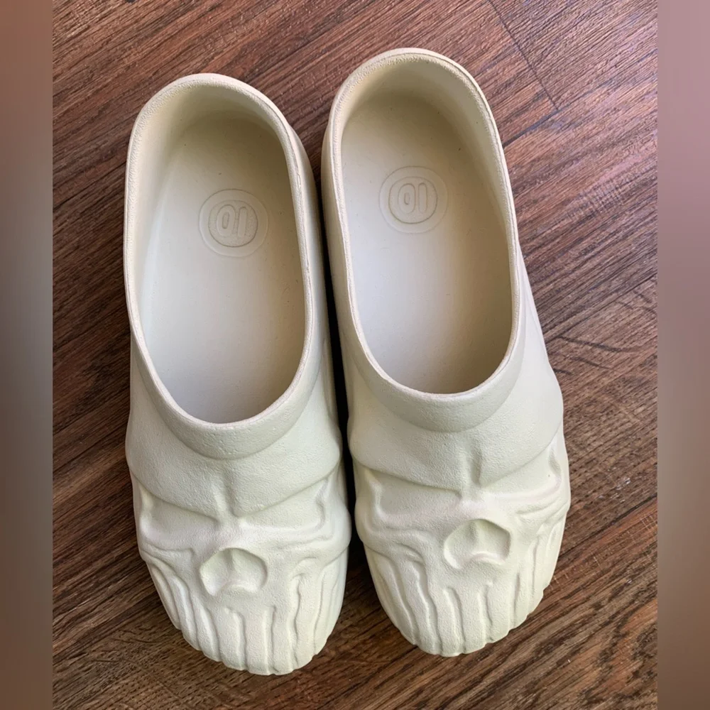 Warren Lotas Obligatory Foam Shoes - Picture 10 of 10